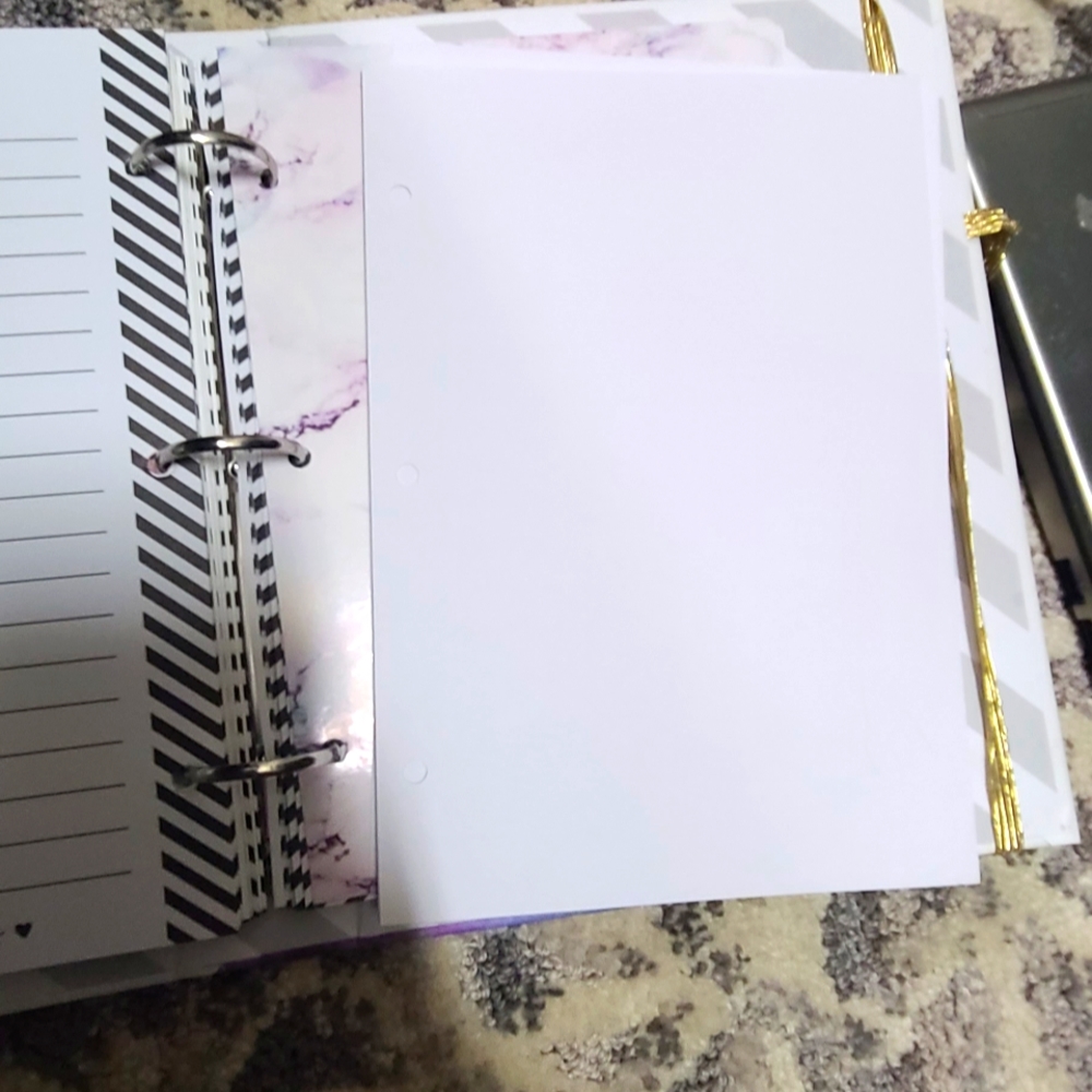 Monthly planner - Picture 5 of 8